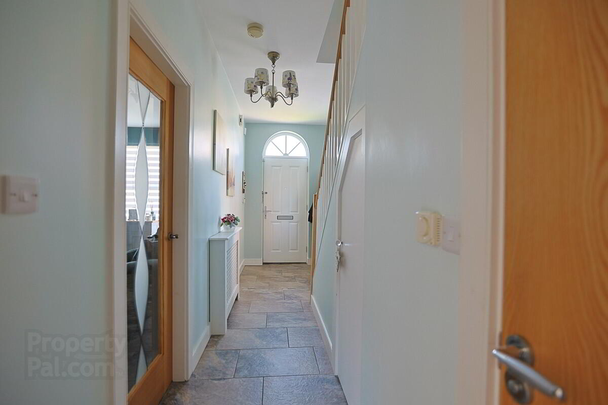 15 Ayrshire Avenue 5 of 52