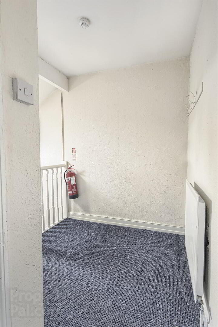 166b Ormeau Road 6 of 6