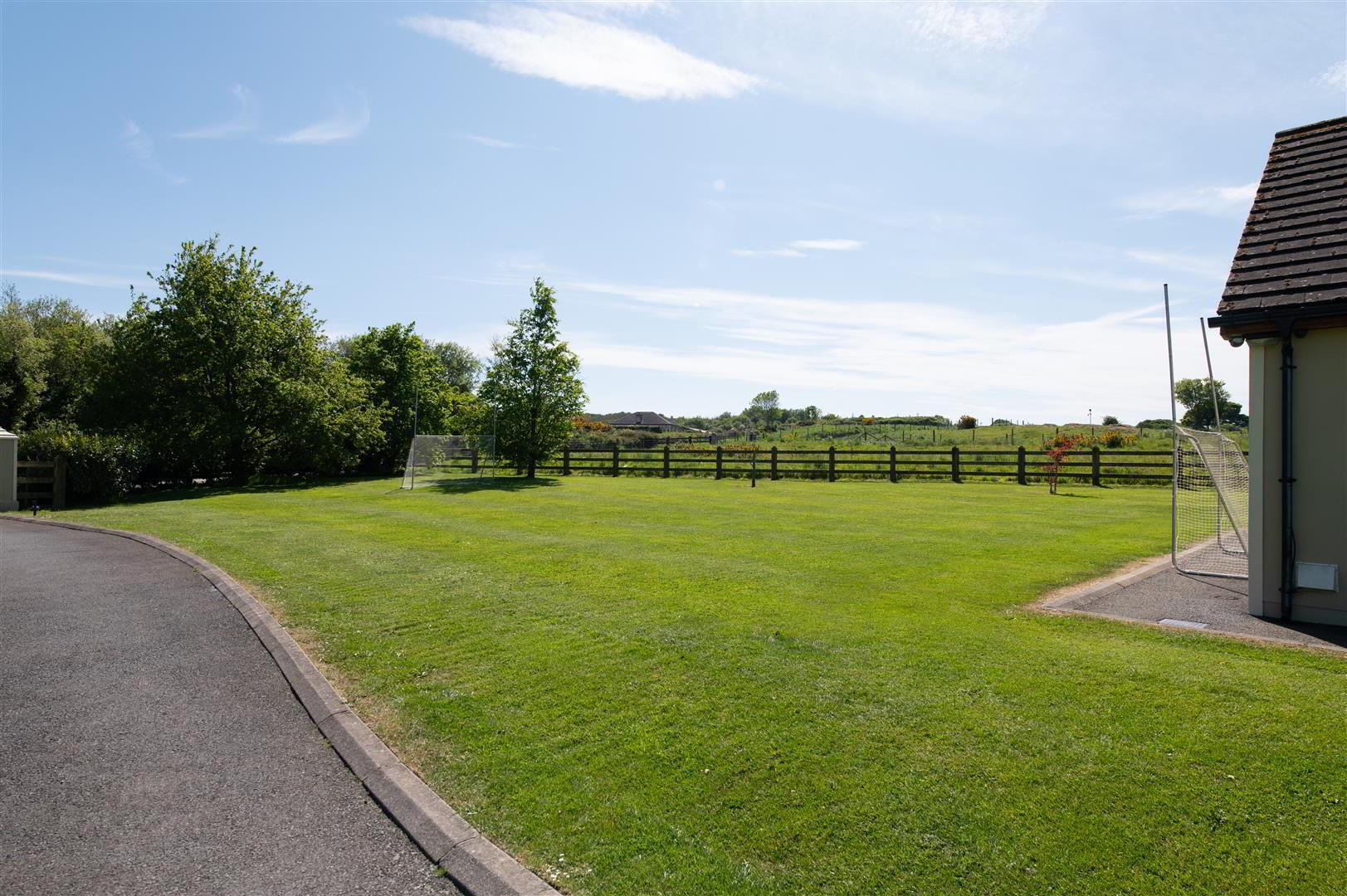 property description image