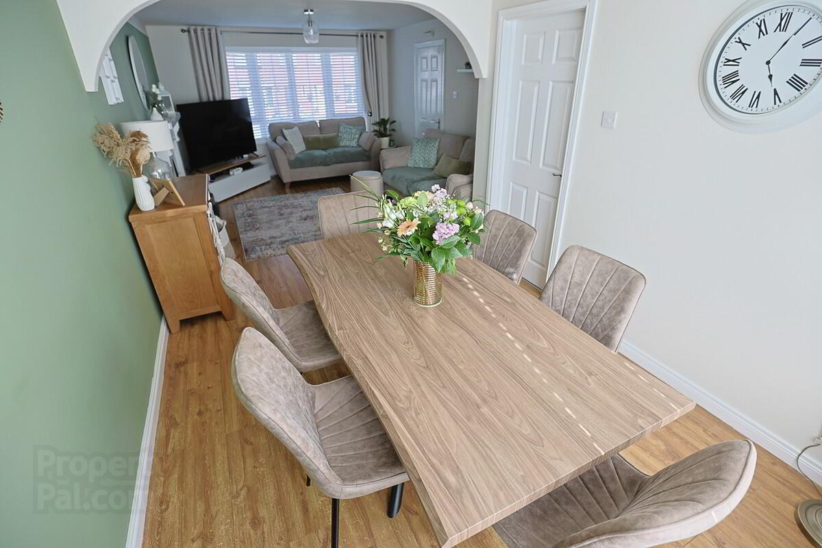 31 Collingwood Avenue 14 of 60