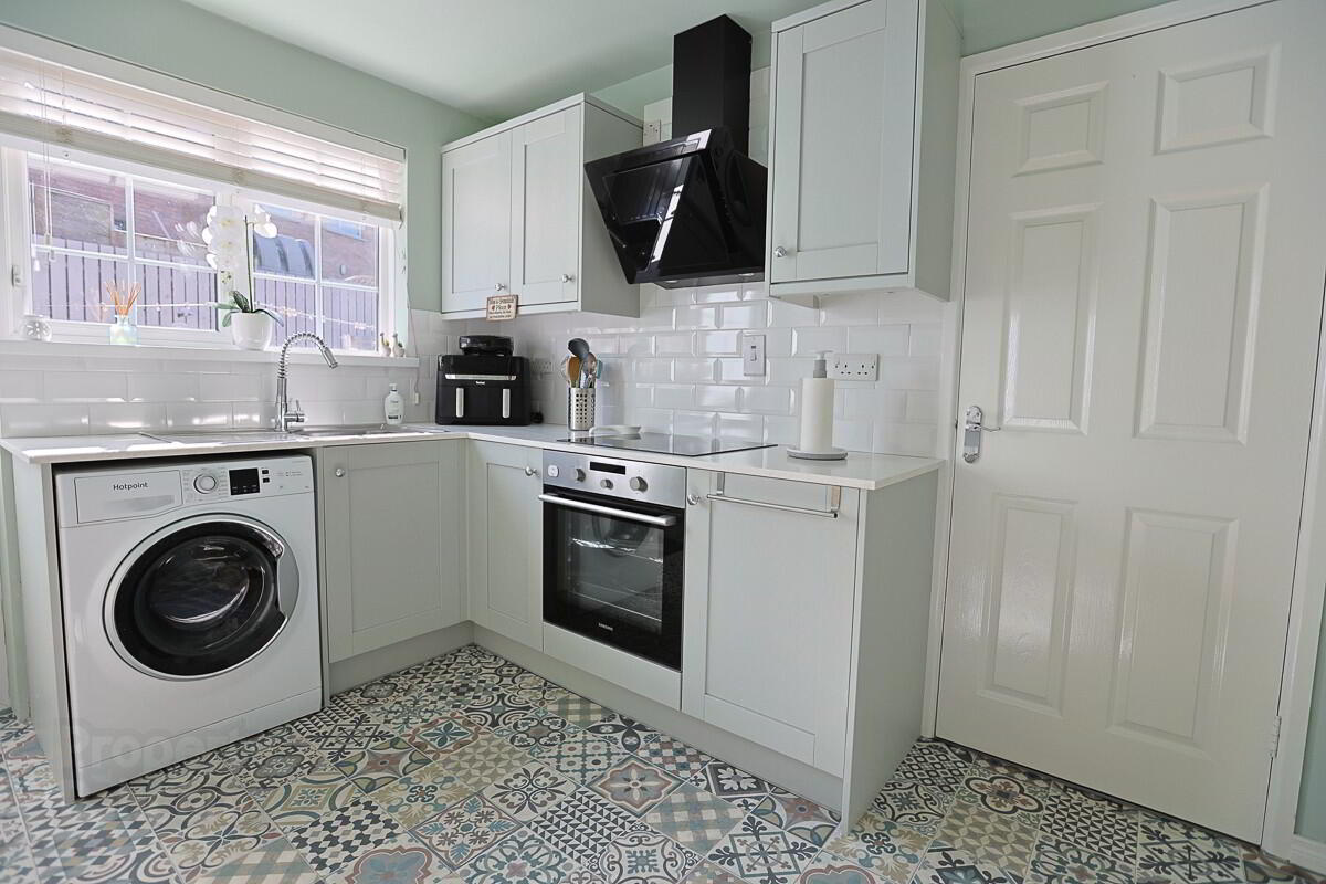 31 Collingwood Avenue 17 of 60