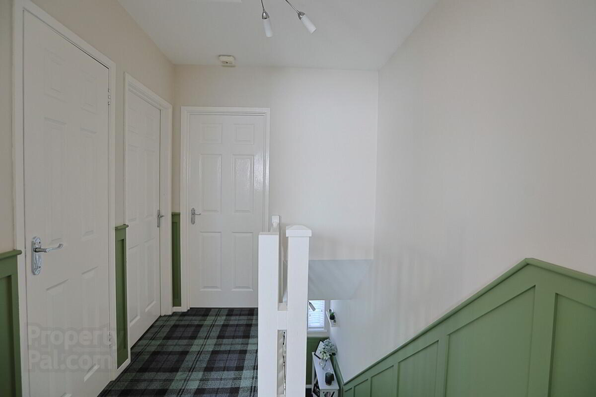 31 Collingwood Avenue 24 of 60
