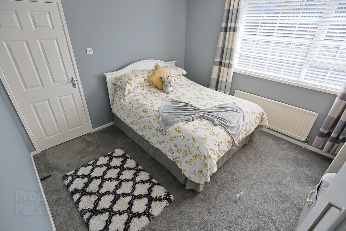 31 Collingwood Avenue 27 of 60
