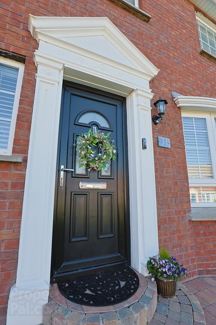31 Collingwood Avenue 3 of 60