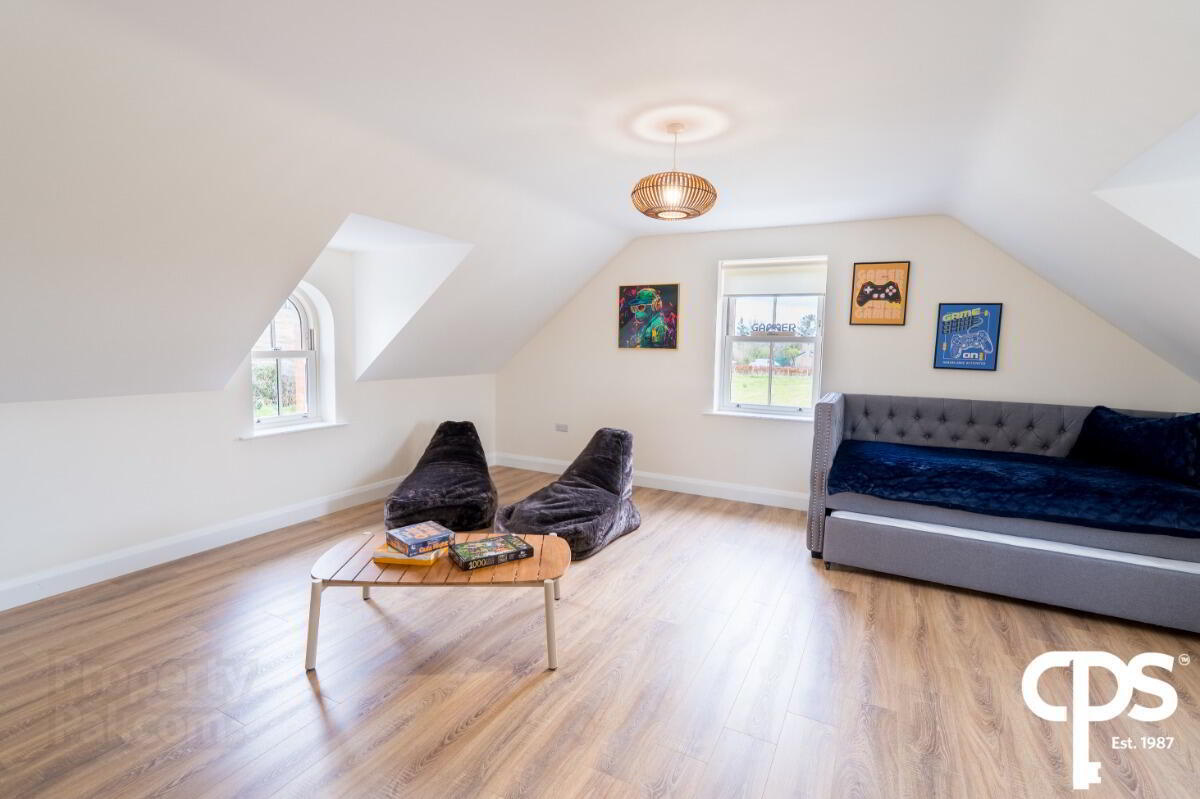 99 Fort Road 34 of 40