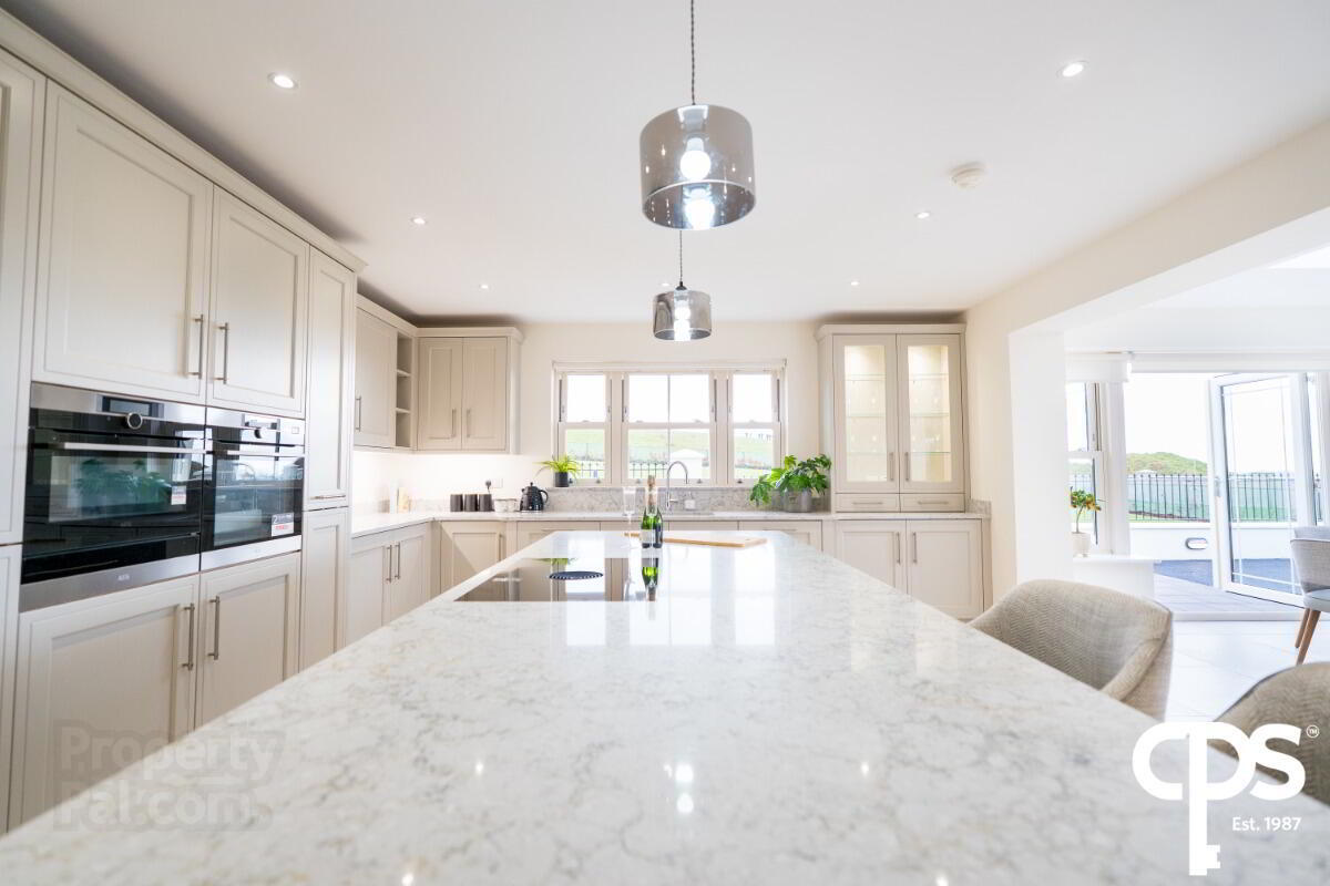 99 Fort Road 13 of 40