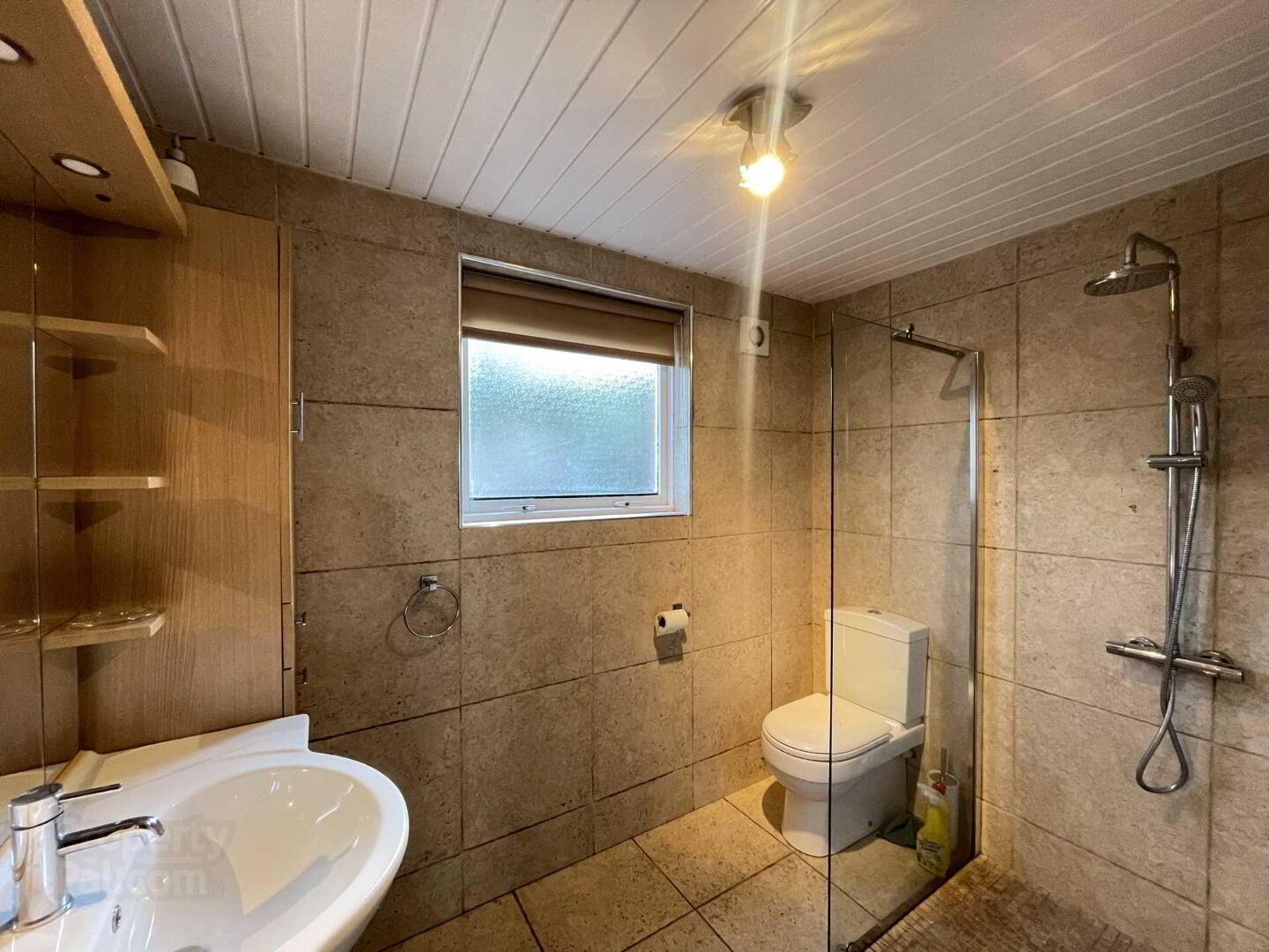 60a Killuney Drive 8 of 11