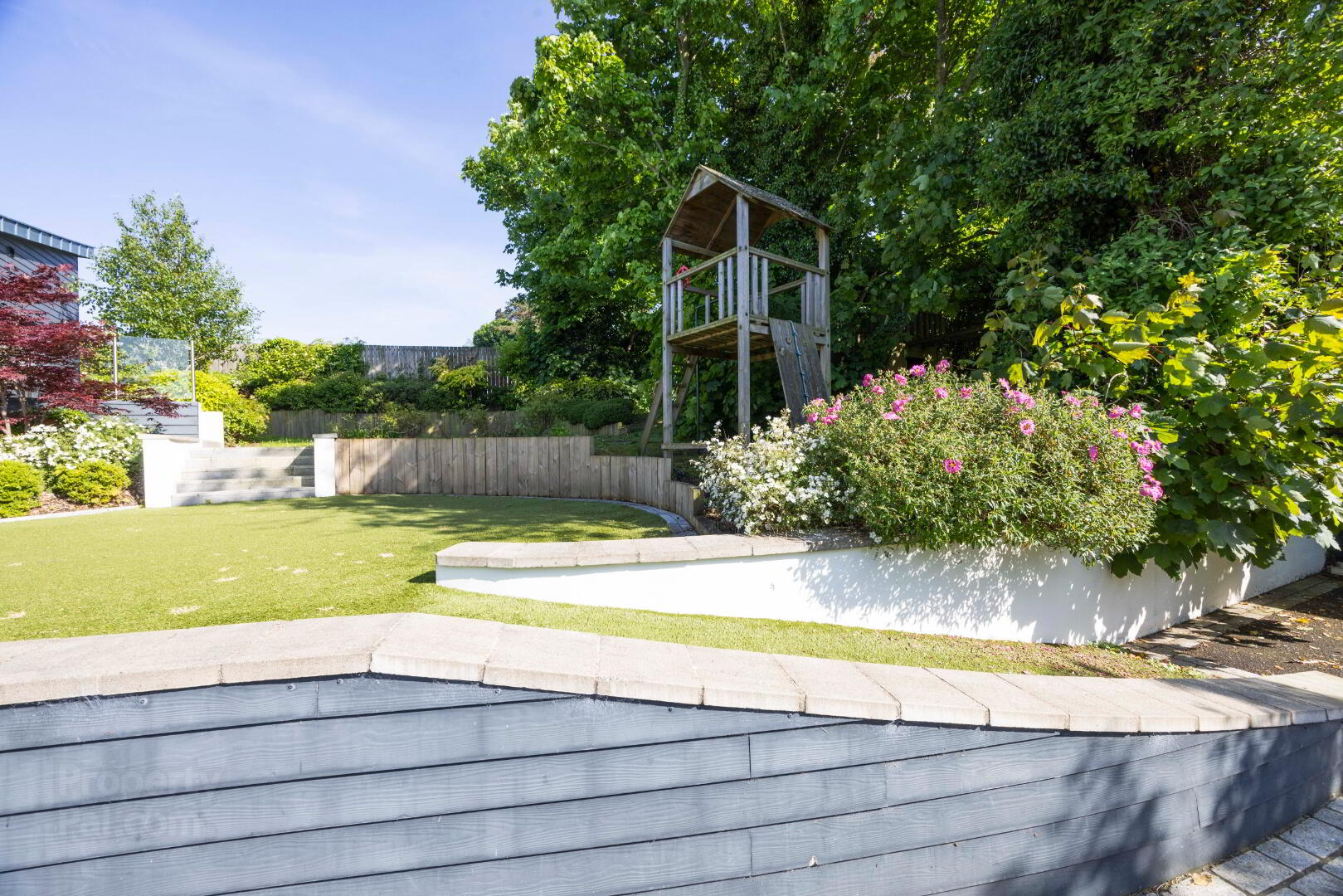 2 Kintyre Avenue 8 of 46