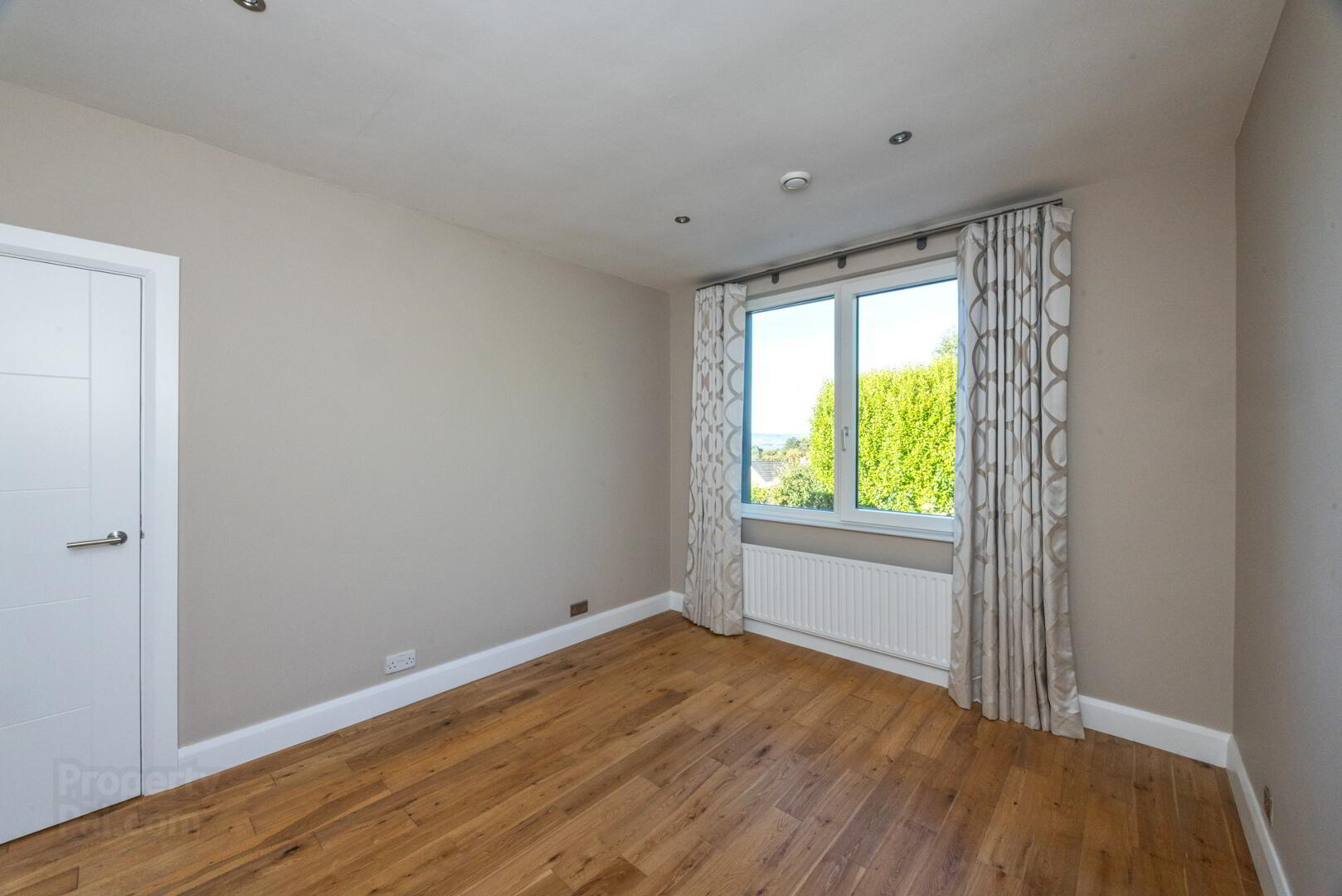 2 Kintyre Avenue 25 of 46