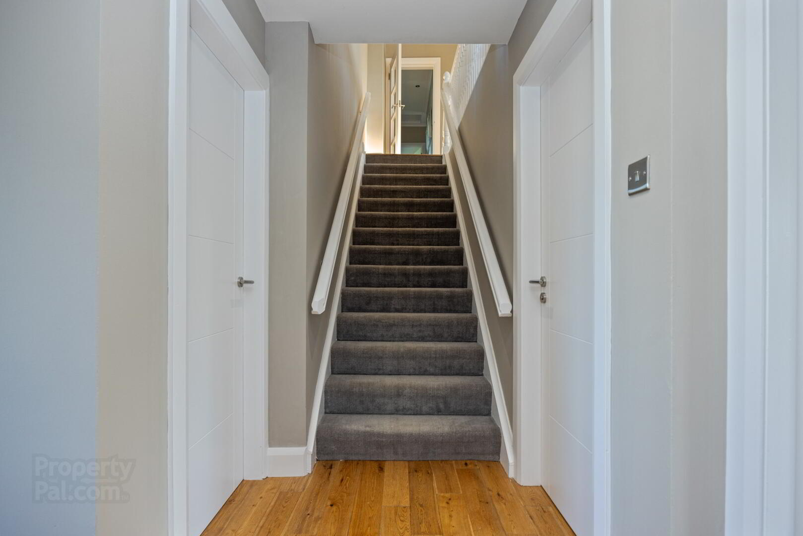 2 Kintyre Avenue 33 of 46