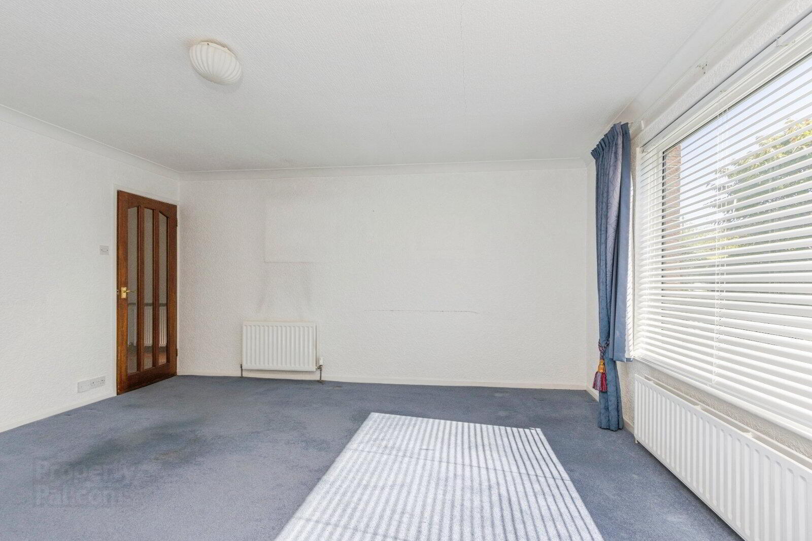 5 Gransha Road 4 of 20