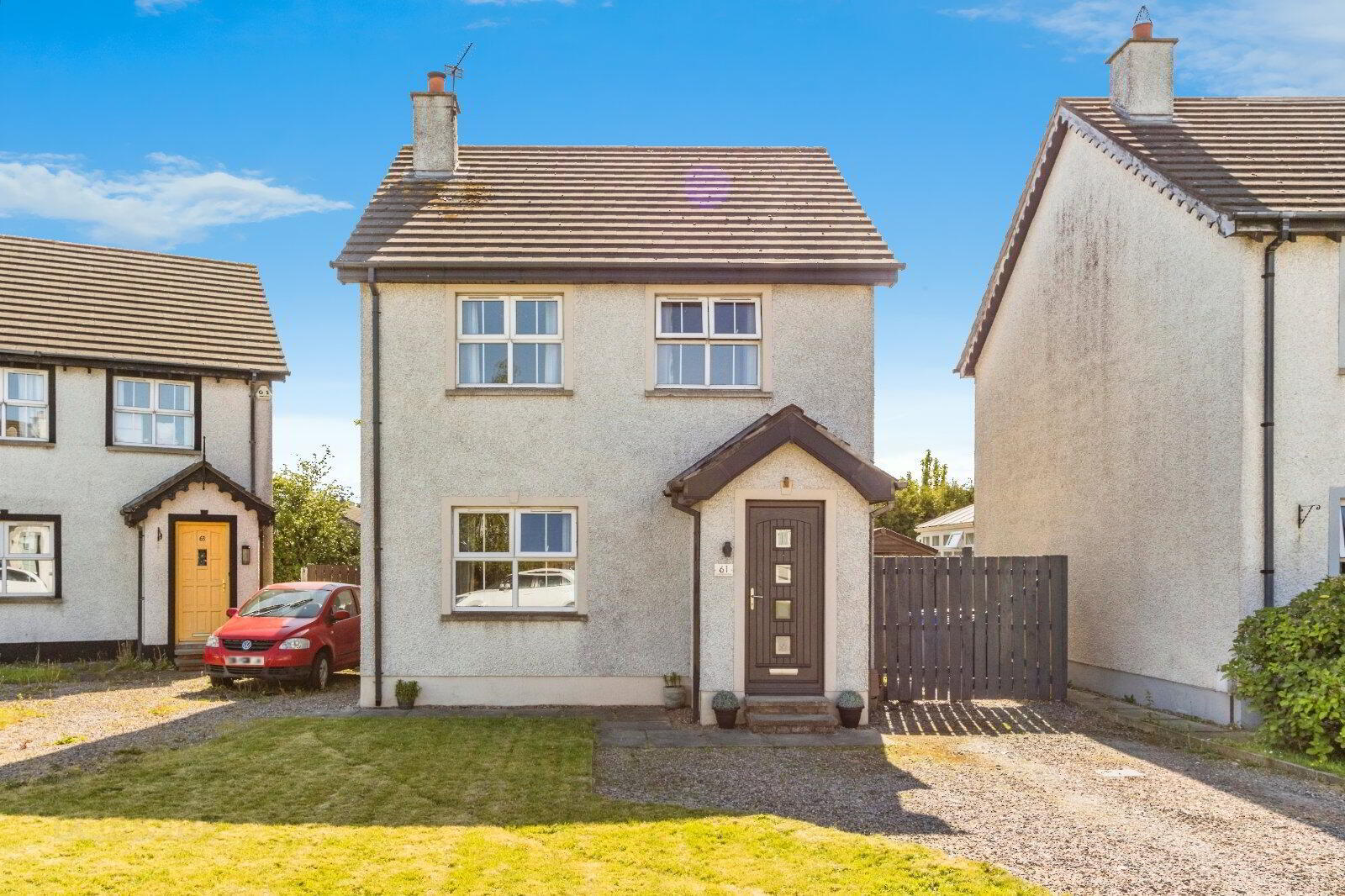61 Cairndore Park 1 of 14