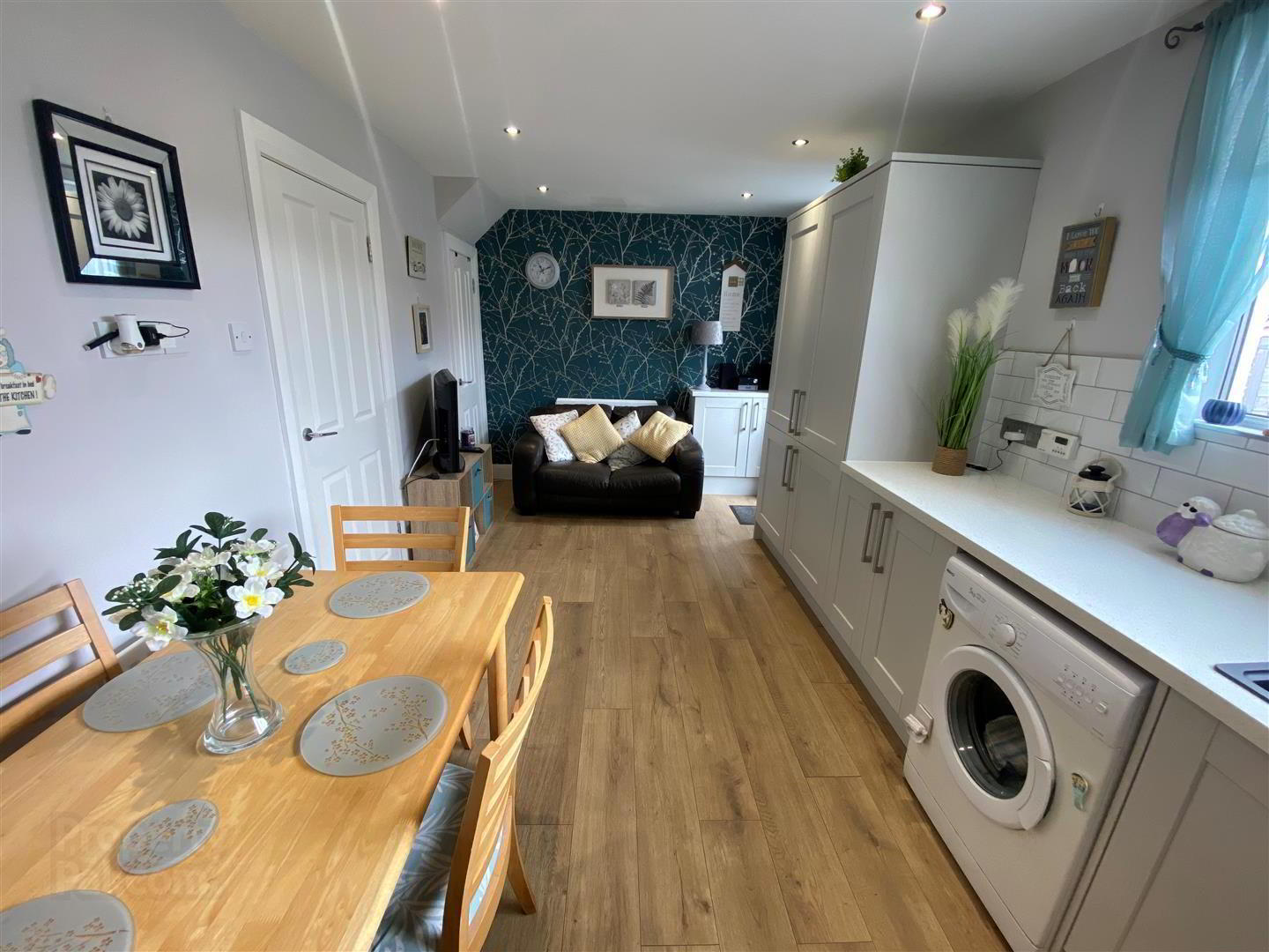 35 Ballyminetragh Gardens 4 of 9