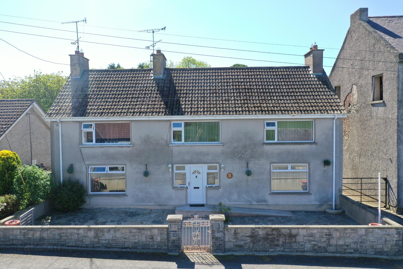 40 Acton Village 2 of 62