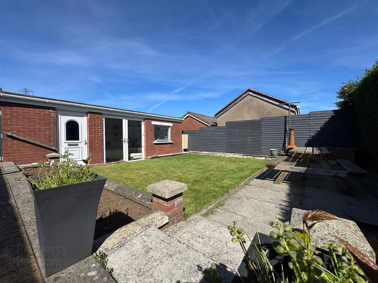 8 Waverley Avenue 12 of 14