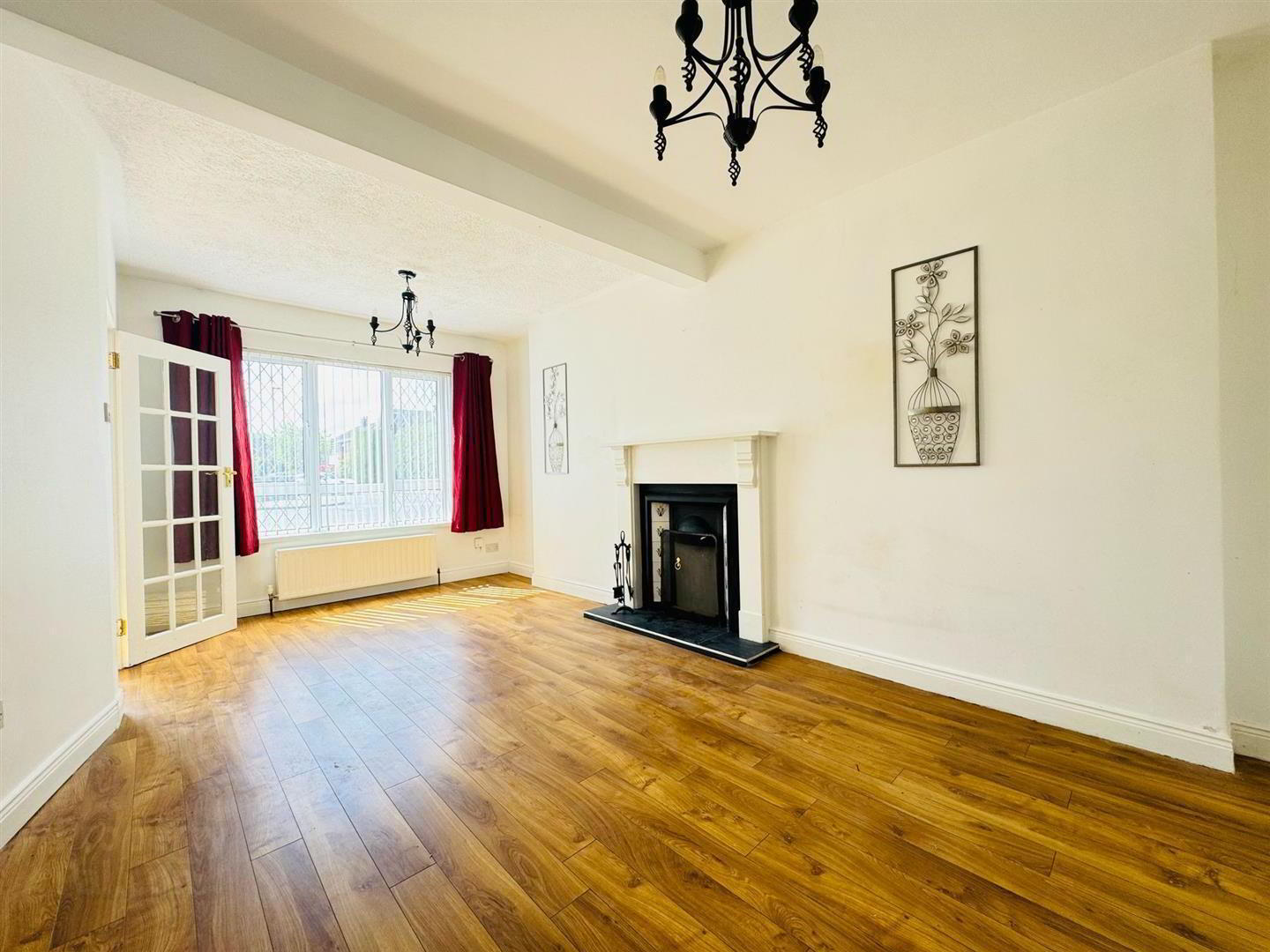 property description image