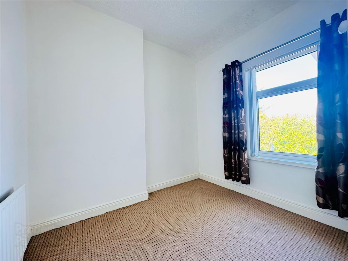 493 Antrim Road 7 of 10