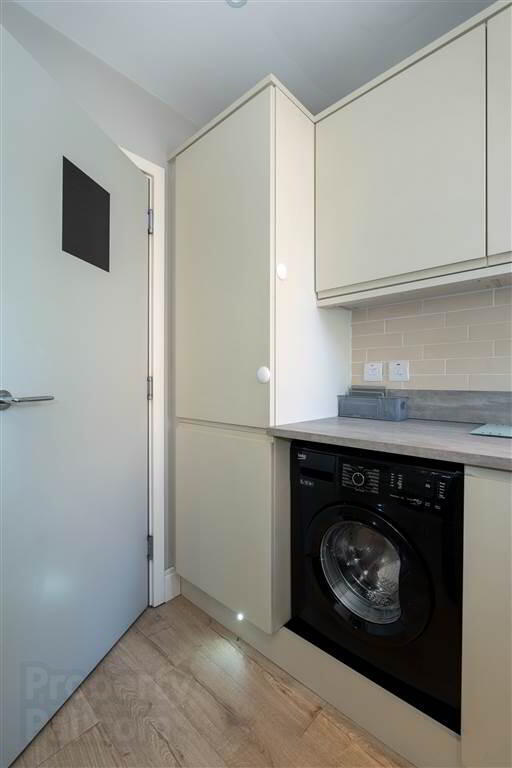 Apt 6 35, 37 Sans Souci Park 18 of 27