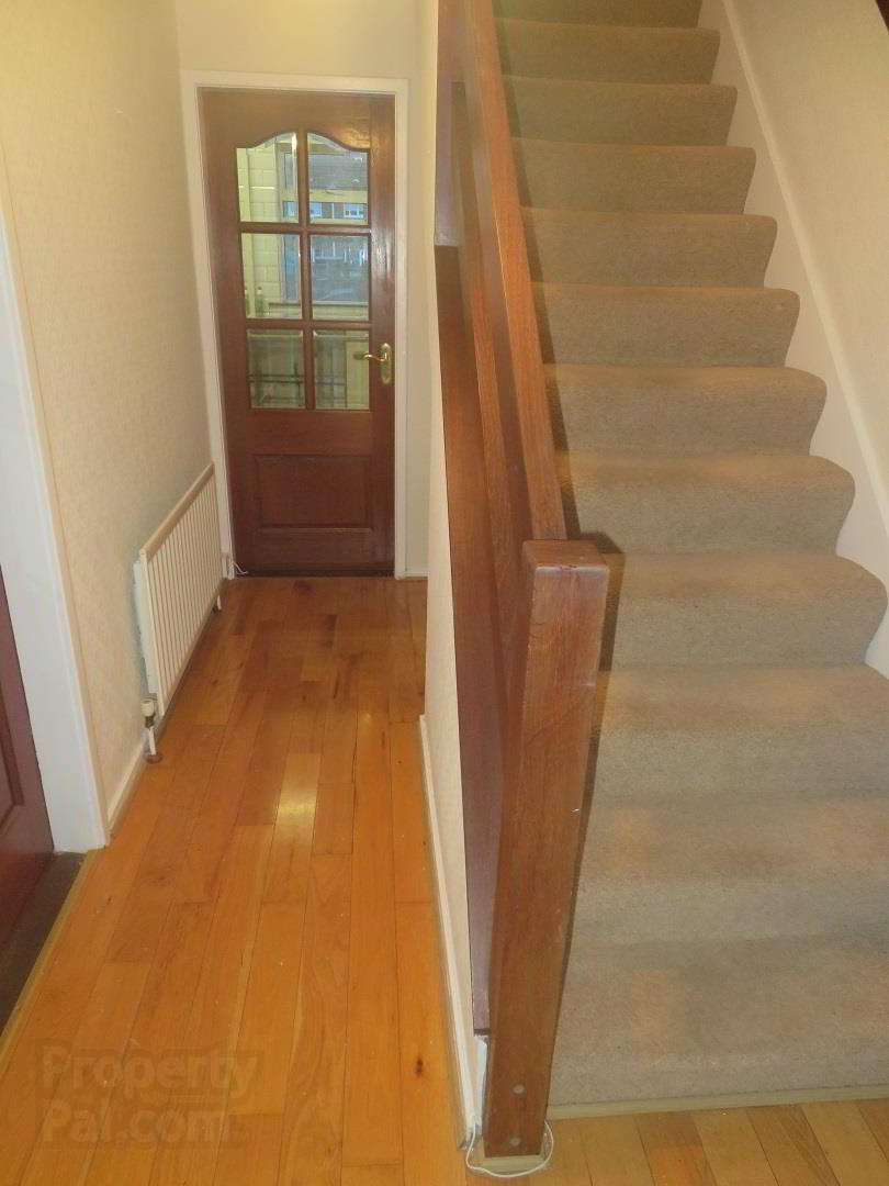 34 Glenavon Crescent 3 of 12