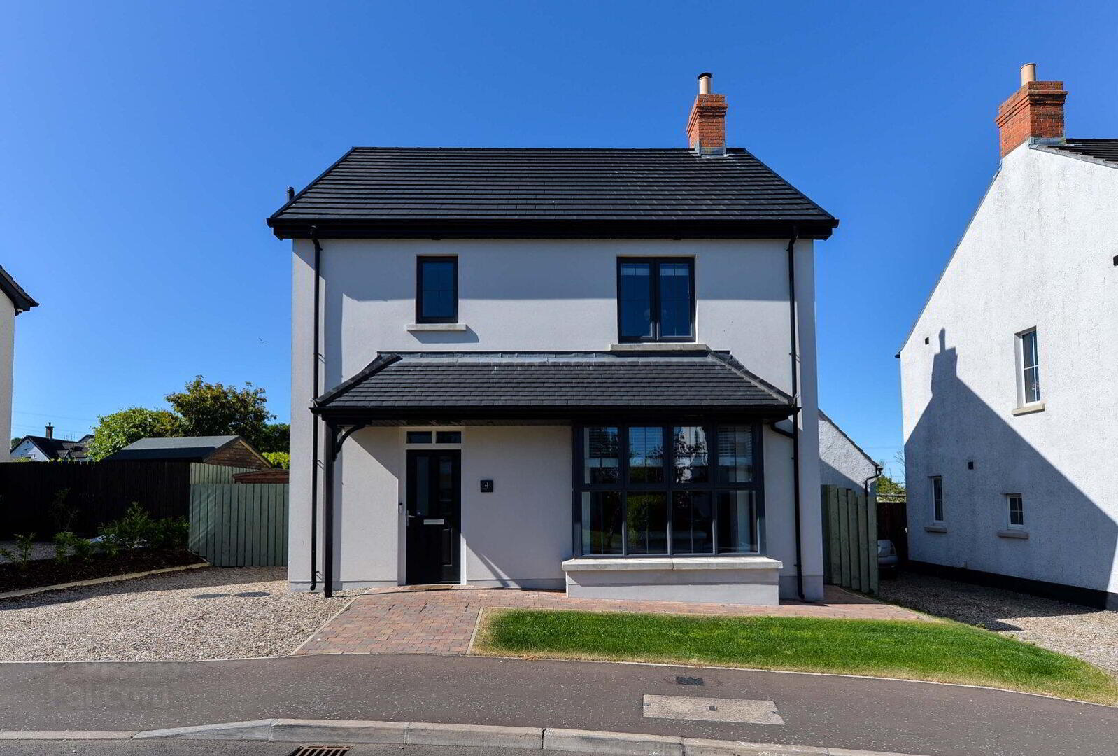 4 Lislaynan Heights 1 of 26