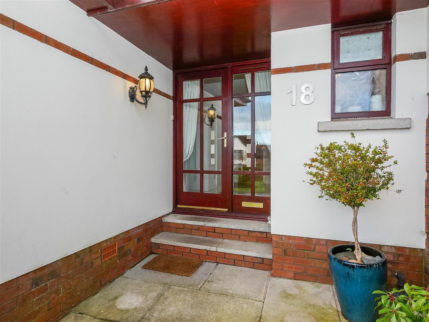 18 Croft Hill 3 of 26
