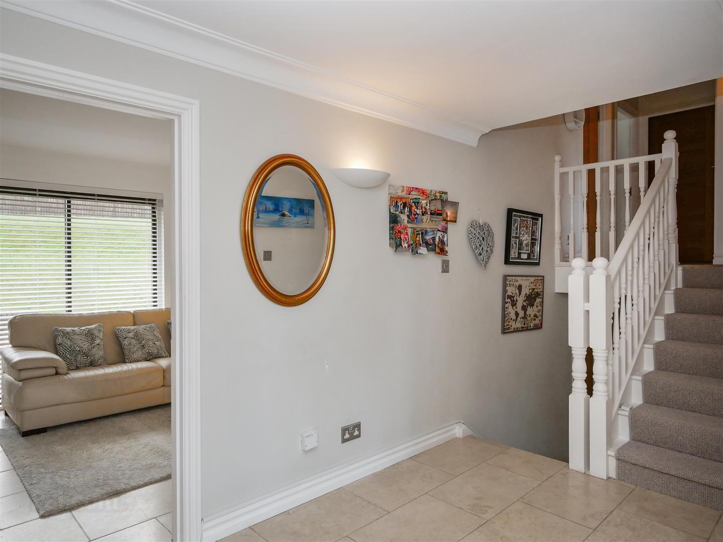 18 Croft Hill 5 of 26