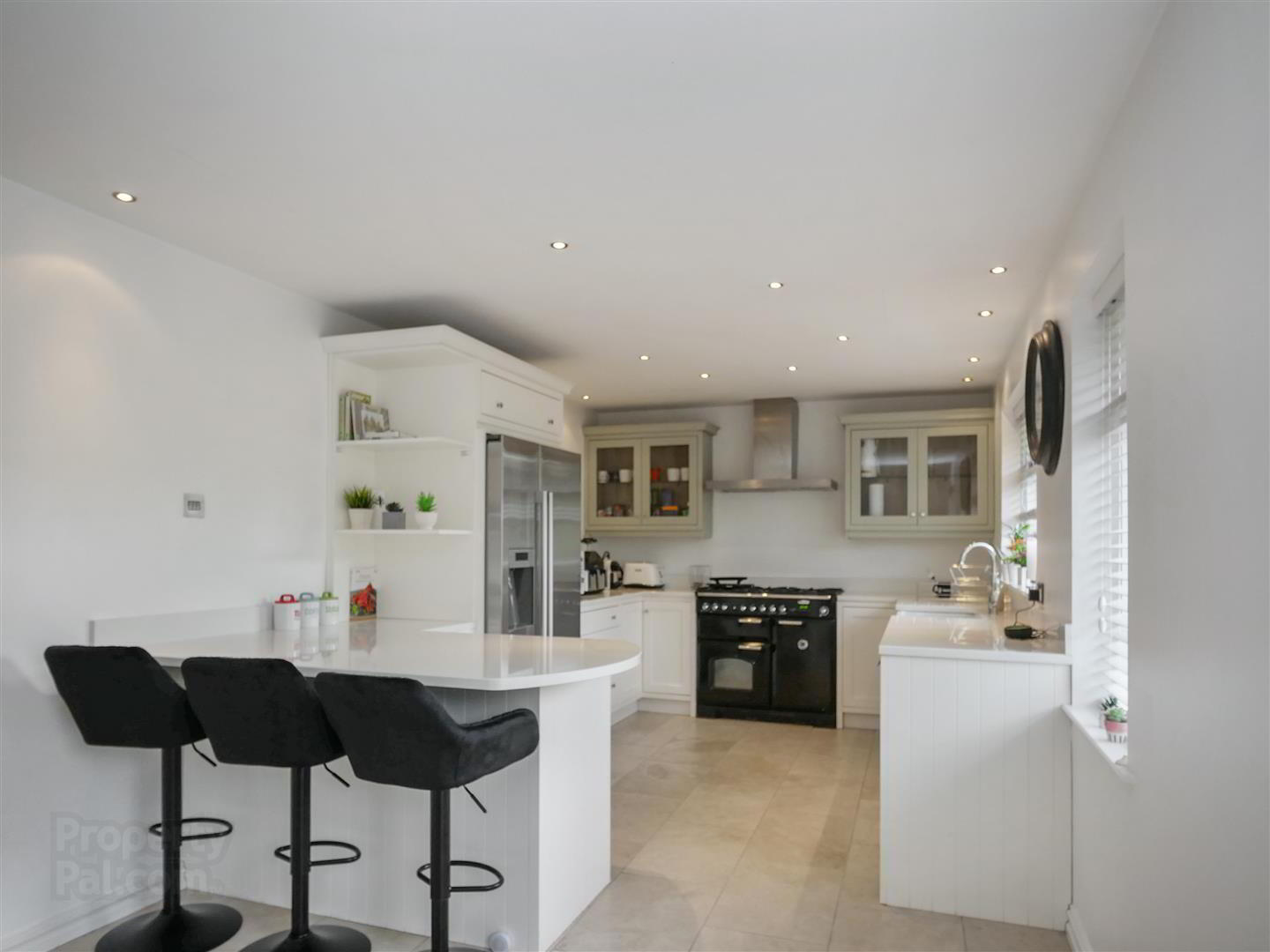 18 Croft Hill 10 of 26