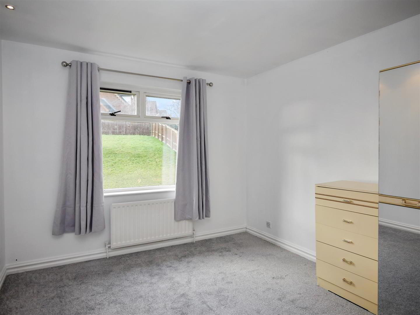 18 Croft Hill 16 of 26