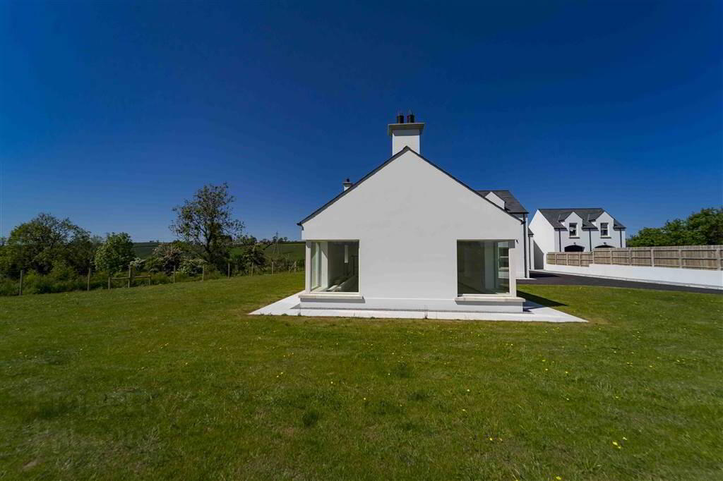 property description image