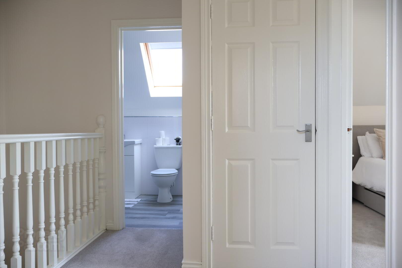 12 Oakdene Crescent 10 of 16