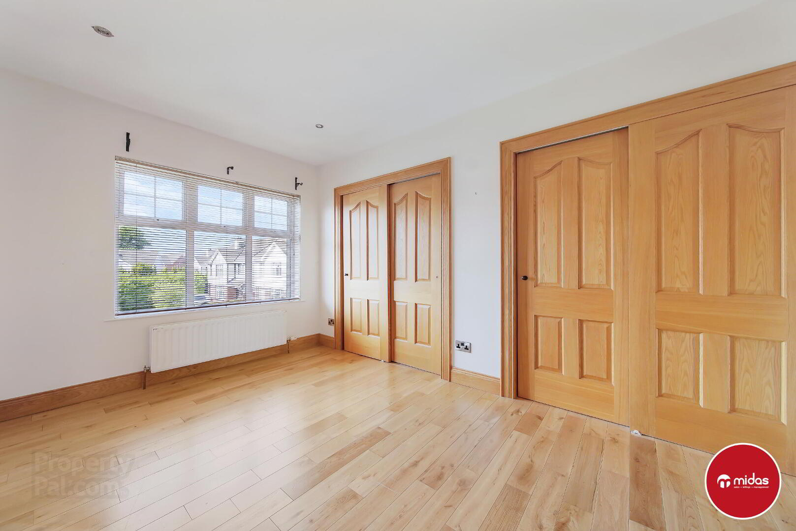28 Thornhill Park 17 of 31