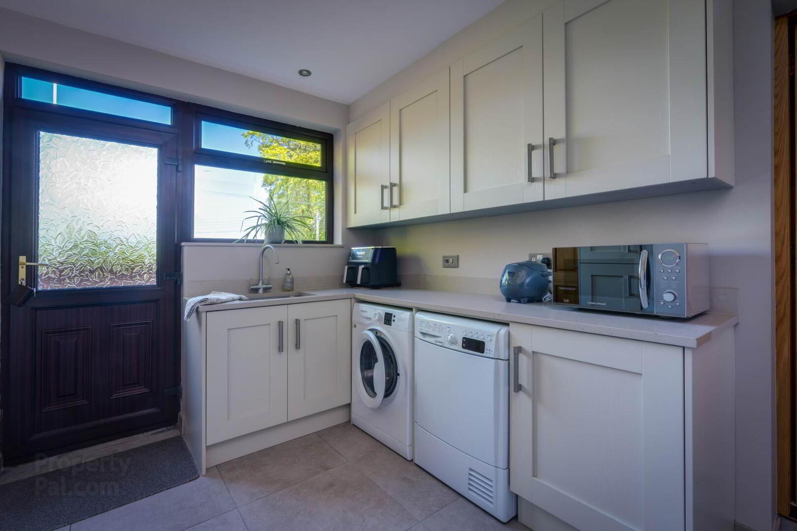 1 Inverbeg Court 6 of 19