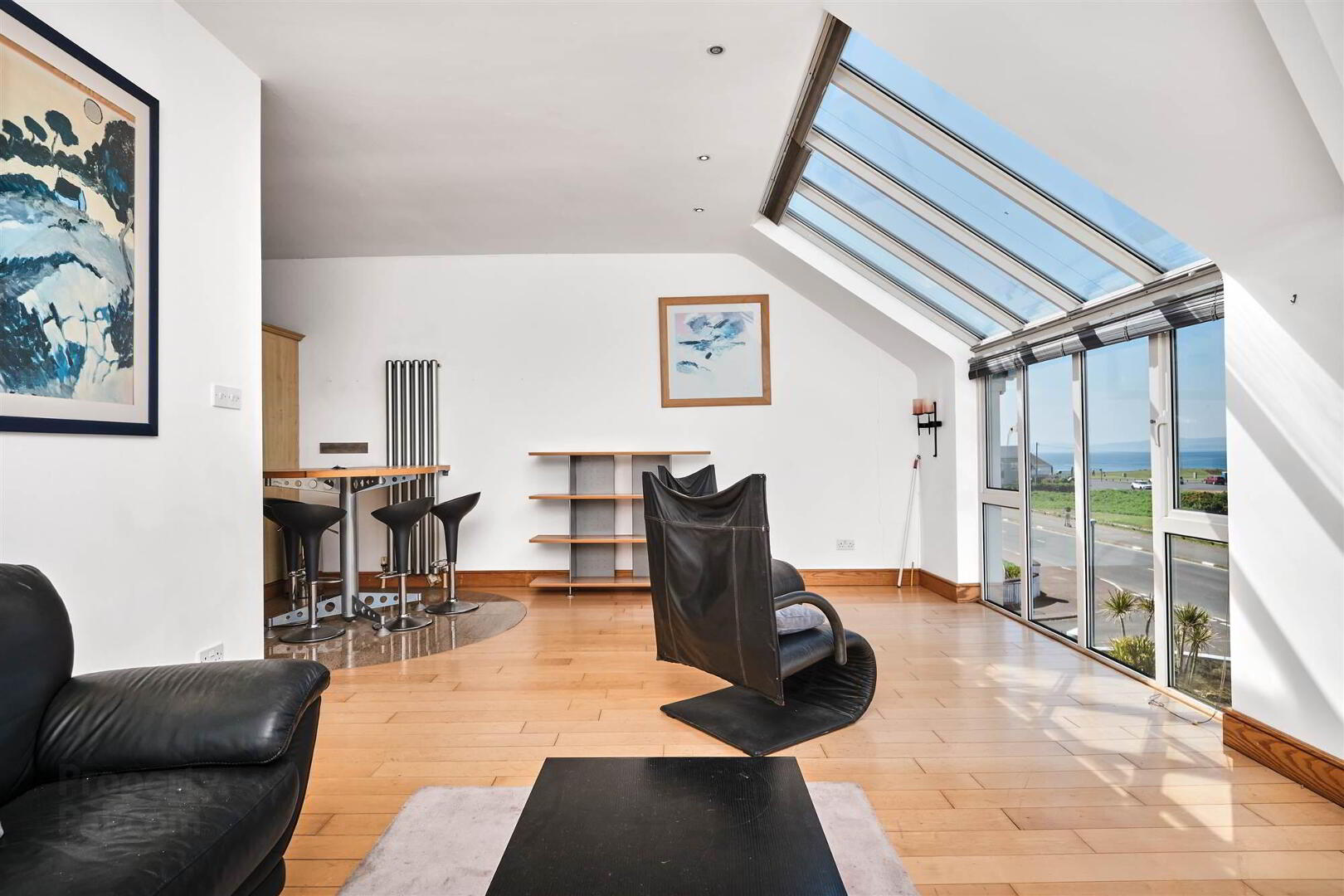 5 Old Castle Court 18 of 33