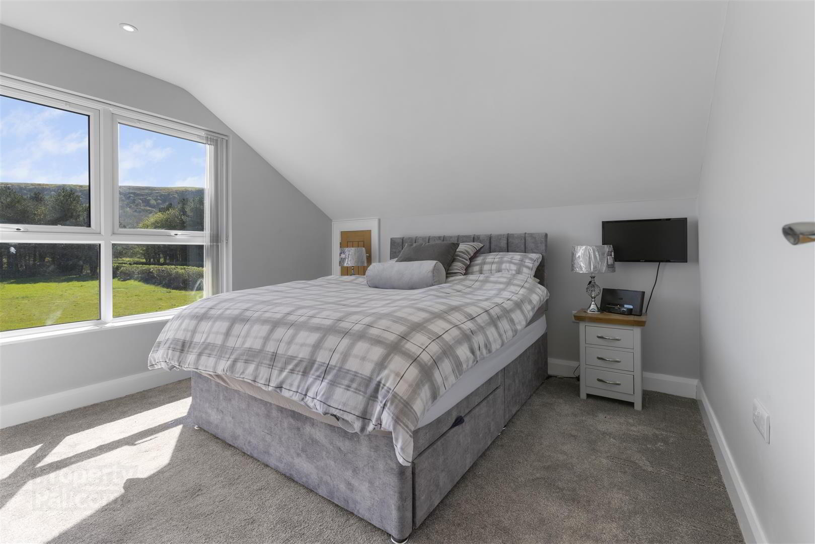 5 Benone Avenue 63 of 128