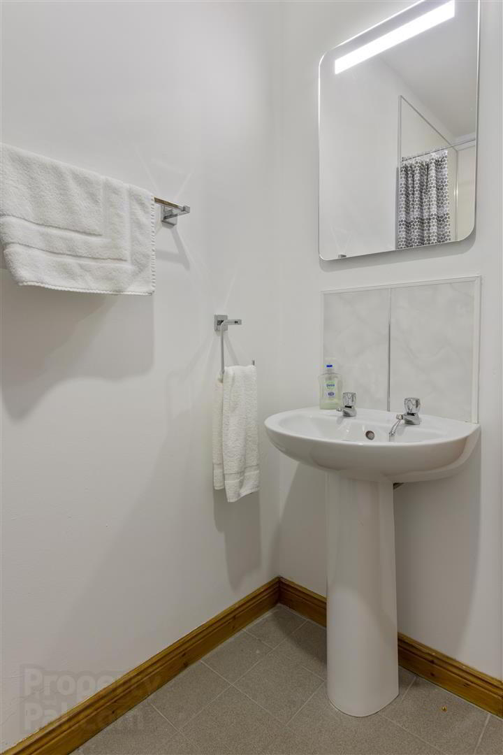 5 Benone Avenue 40 of 128