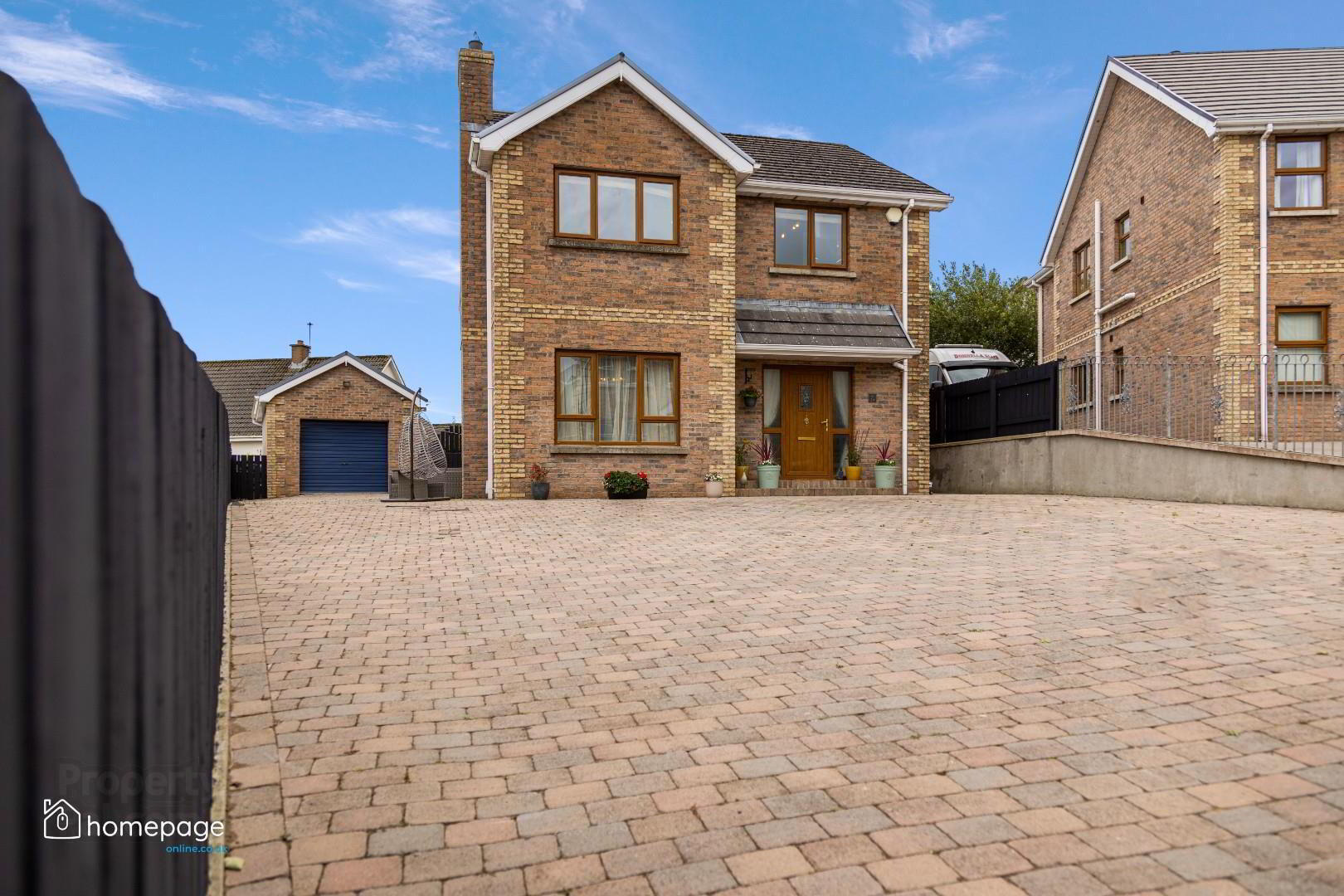 24 Briar Hill 1 of 47