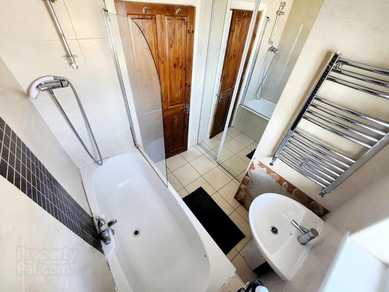 10 Sunninghill Gardens 9 of 12