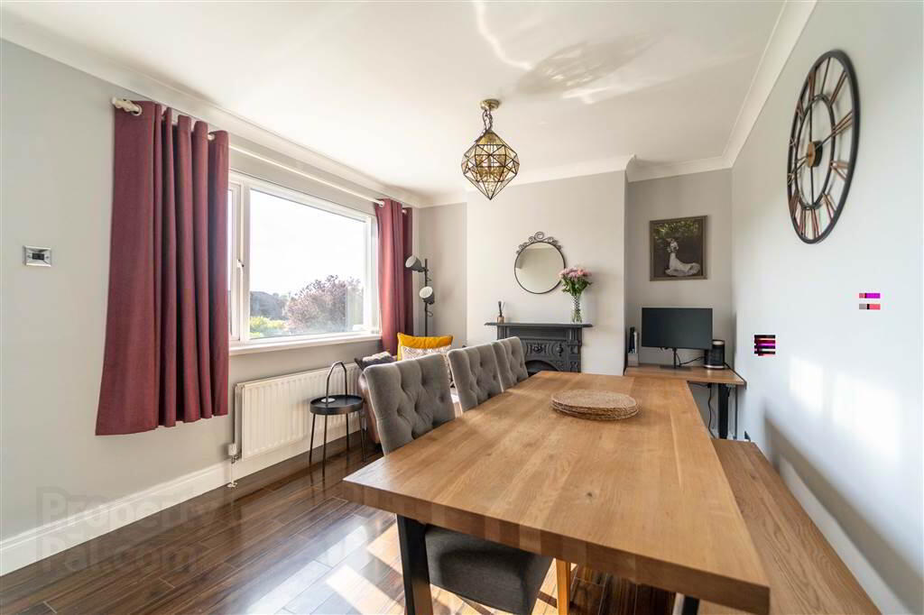 53 Newtownards Road 6 of 23