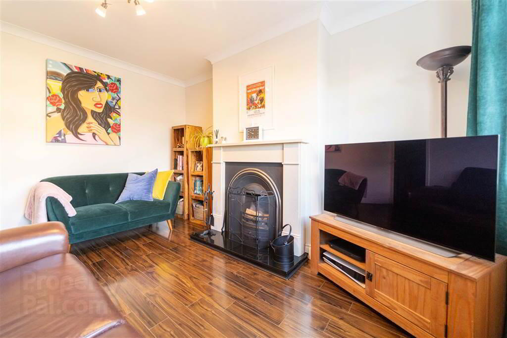 53 Newtownards Road 5 of 23