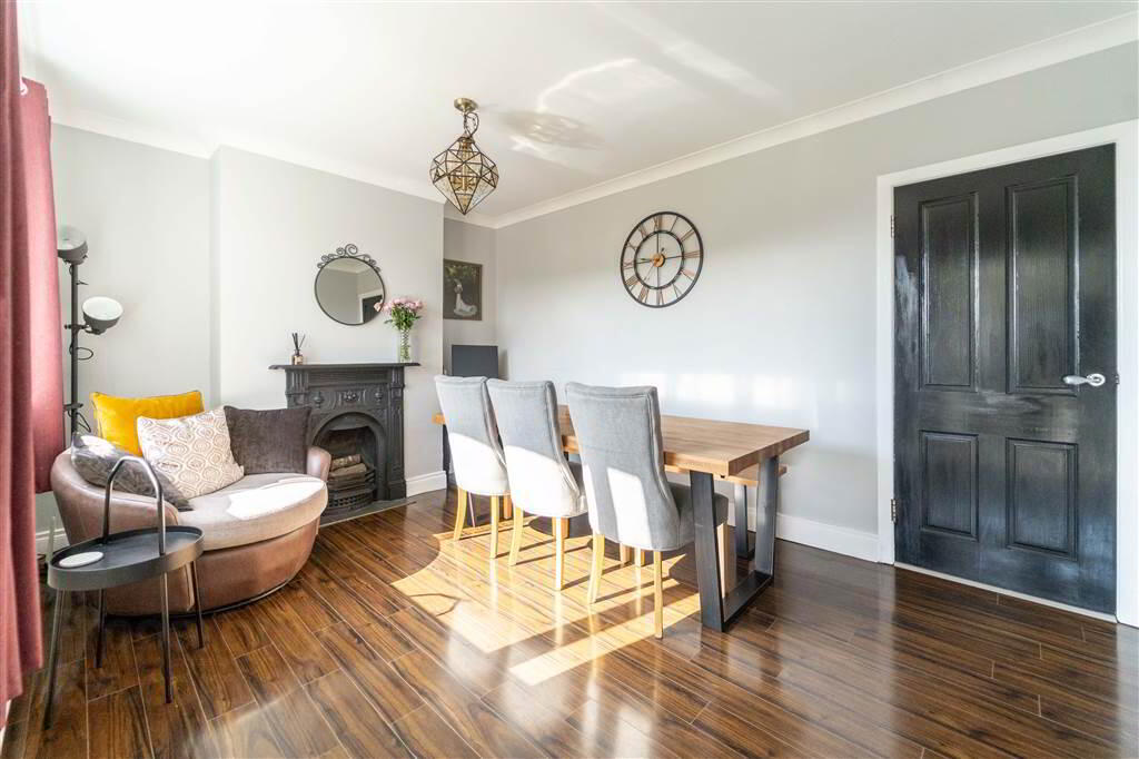 53 Newtownards Road 7 of 23