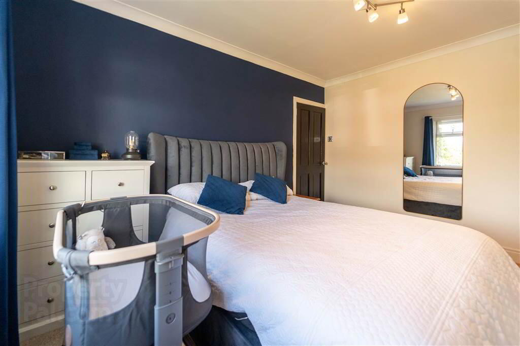 53 Newtownards Road 11 of 23