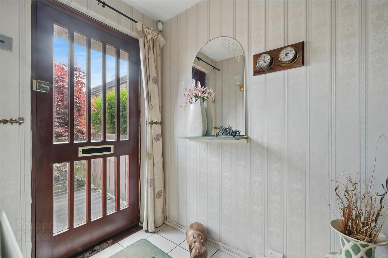 property description image