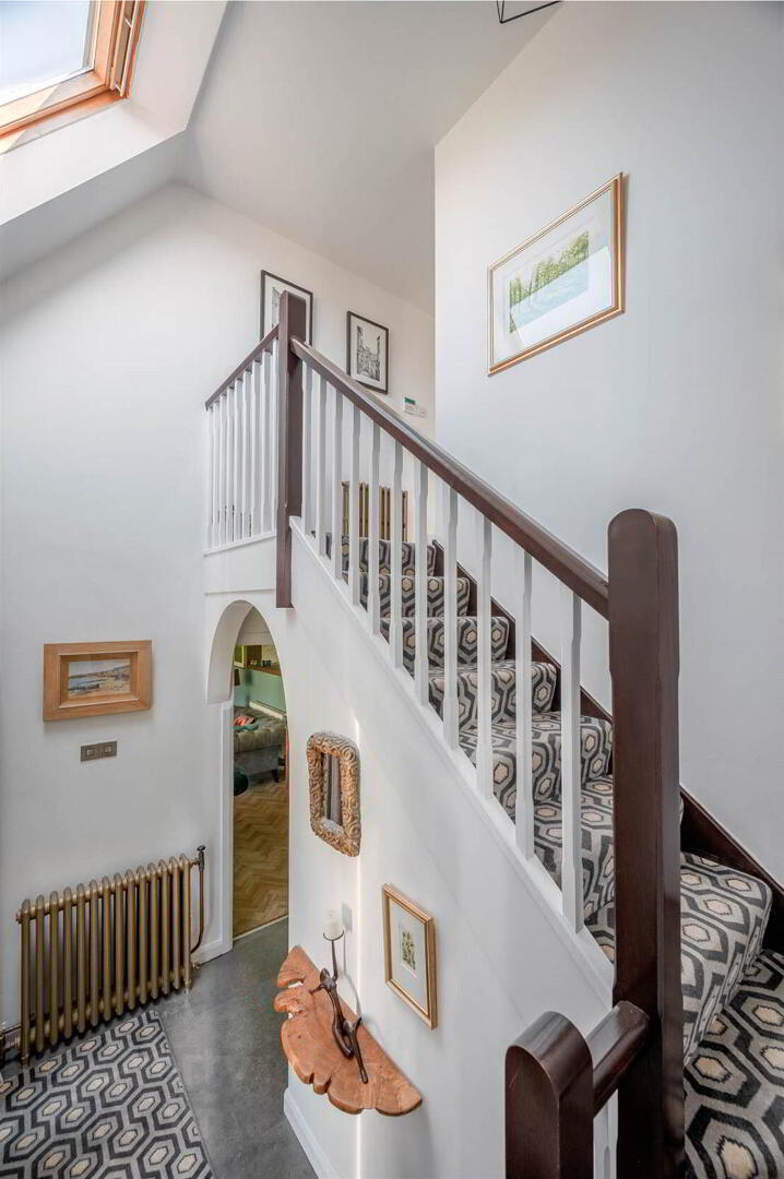 3 Regency Park 14 of 28
