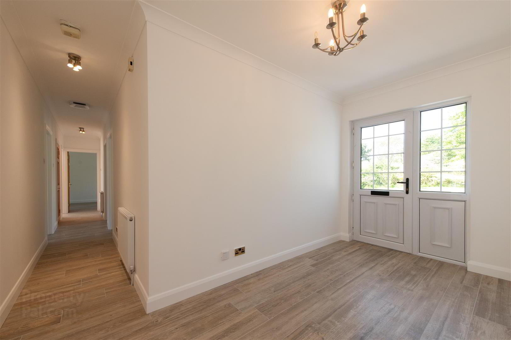 28 Manse Road 17 of 40