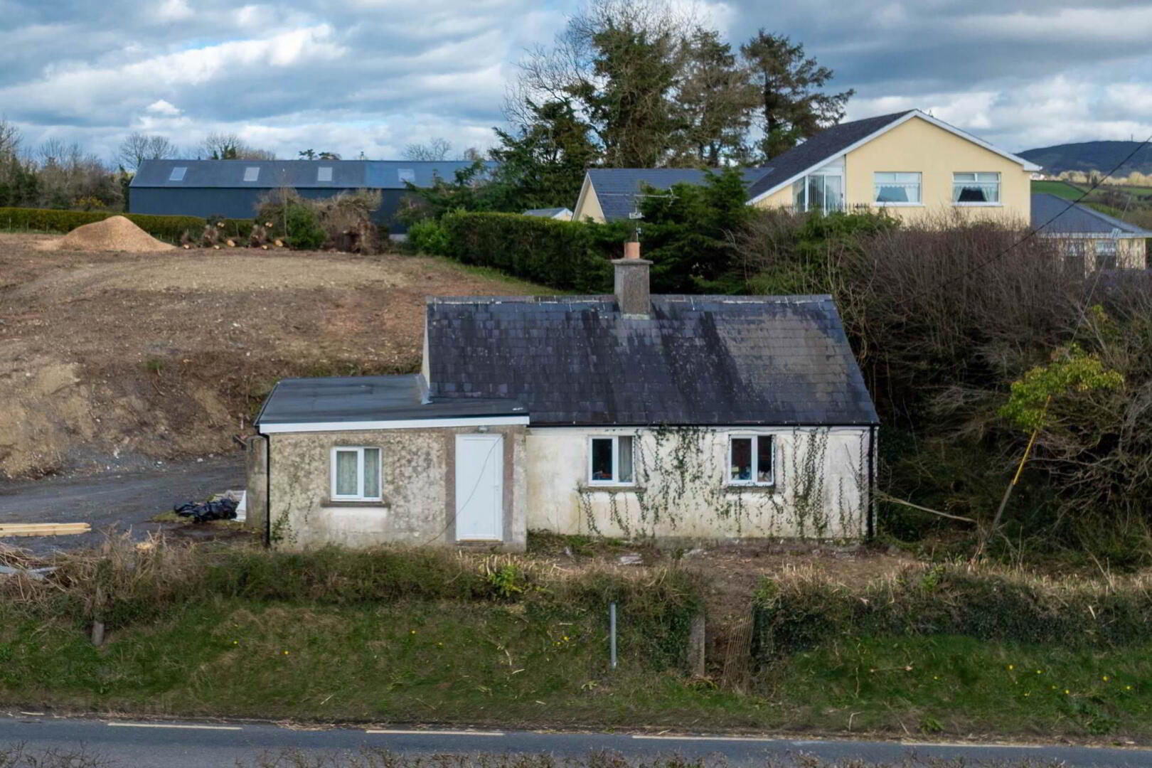 Corlurgan 1 of 5