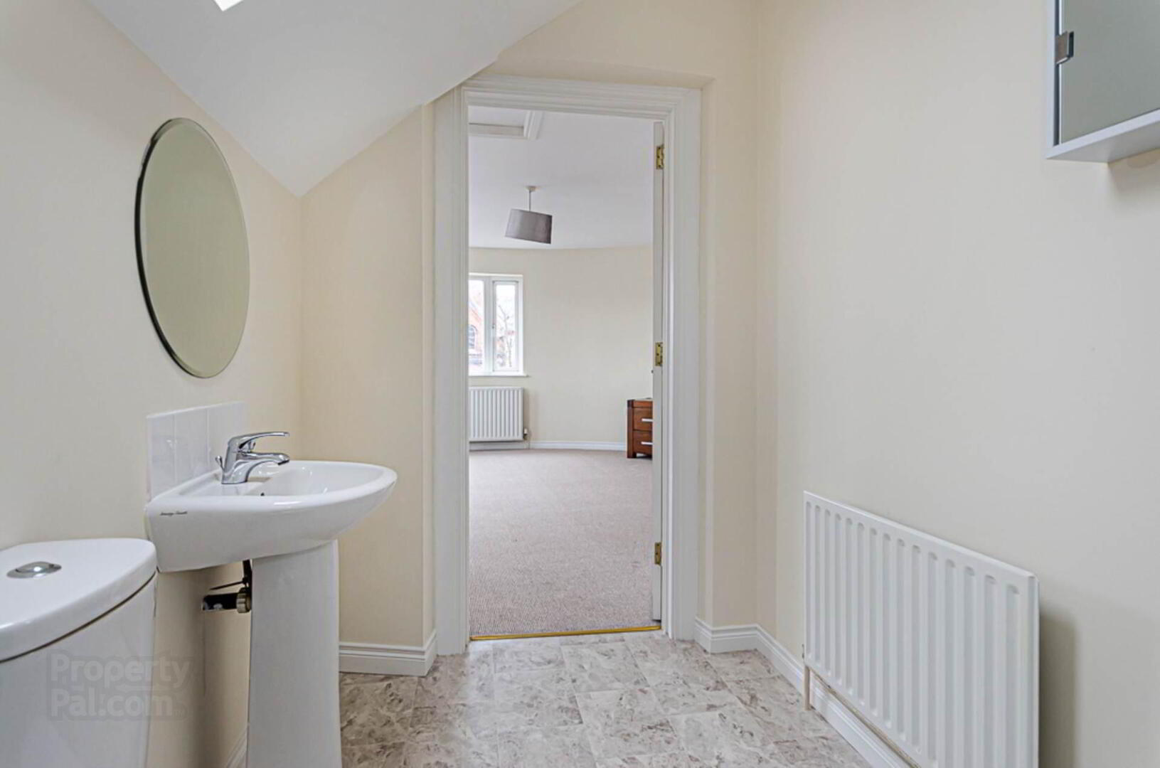 27 Kingscourt Close 21 of 25