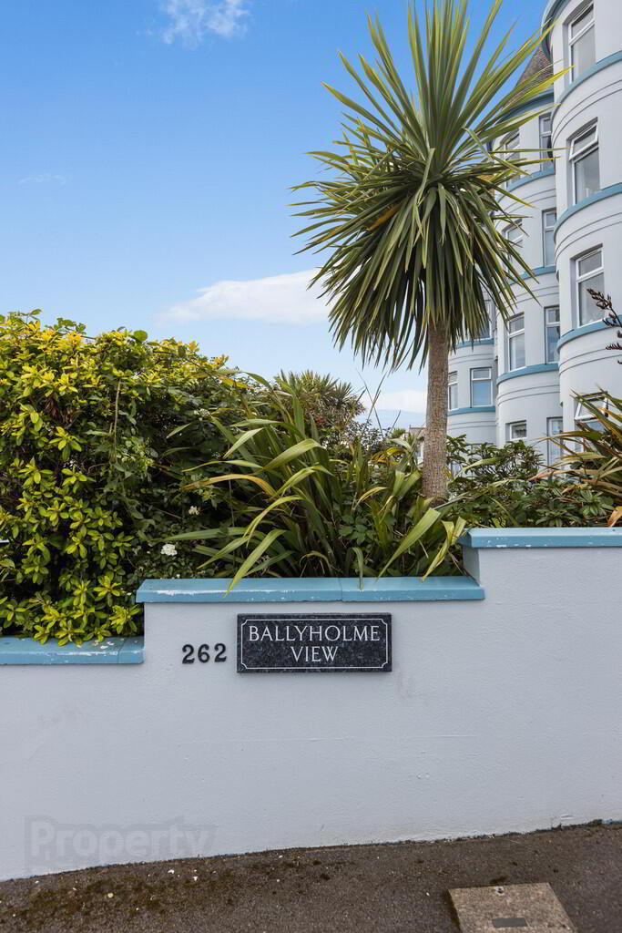18 Ballyholme View 22 of 24