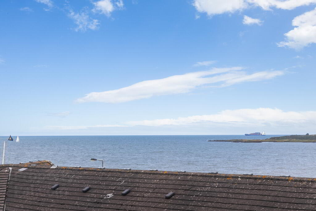 18 Ballyholme View 19 of 24