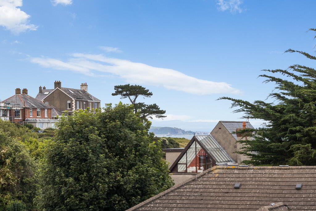 18 Ballyholme View 23 of 24