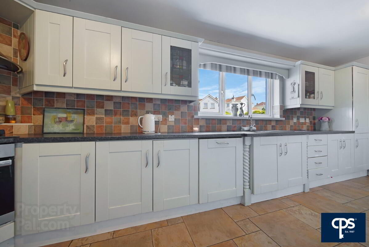15 Ashbourne View 18 of 49